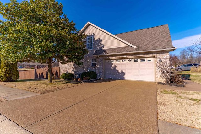 7720 St. Jordan Circle, Newburgh, IN 47630