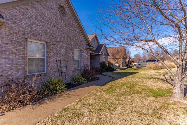 7720 St. Jordan Circle, Newburgh, IN 47630