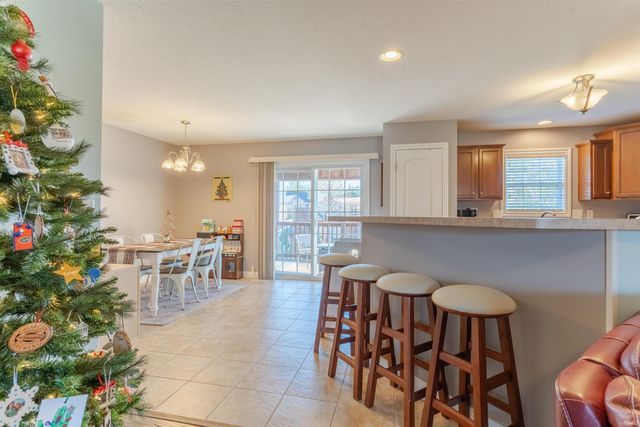 7720 St. Jordan Circle, Newburgh, IN 47630