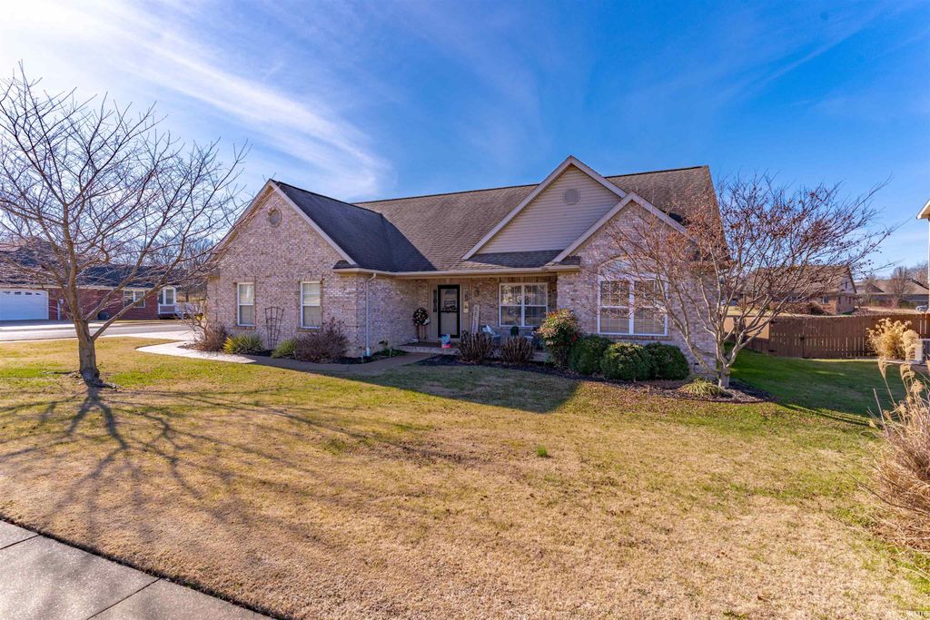 7720 St. Jordan Circle, Newburgh, IN 47630