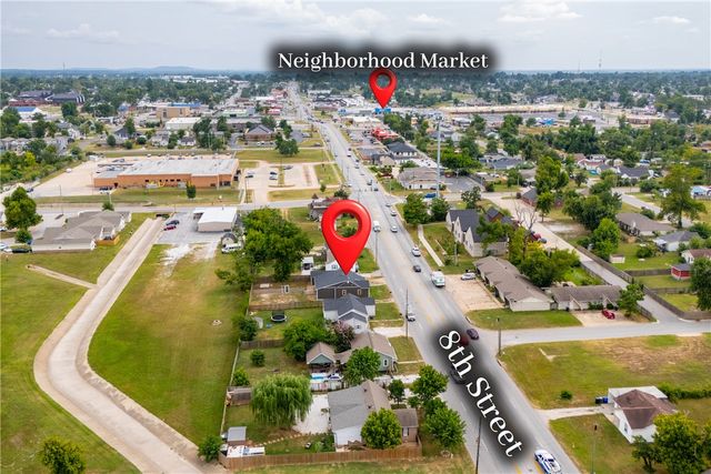 519 N 8th Street, Rogers, AR 72756