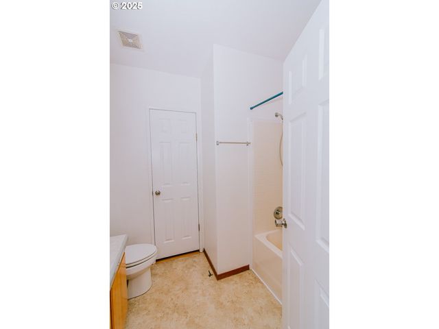 88247 ELLMAKER Rd, Veneta, OR 97487