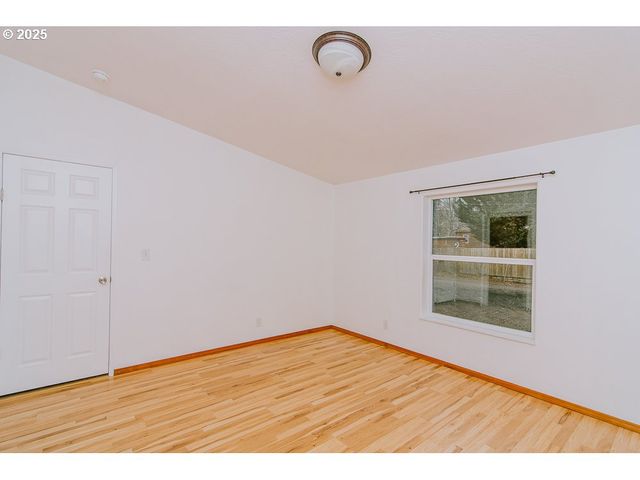 88247 ELLMAKER Rd, Veneta, OR 97487