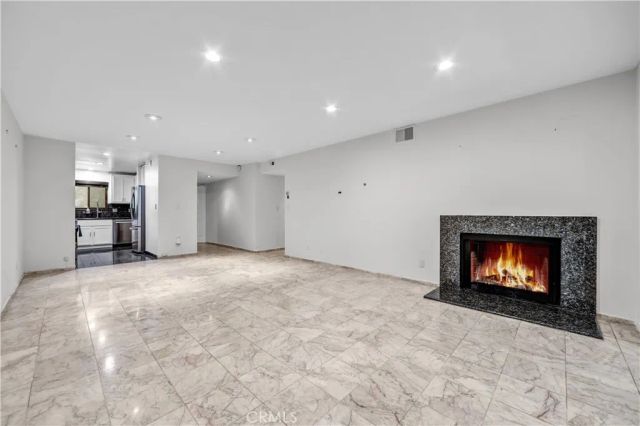1900 Vine Street 212, Los Angeles, CA 90068