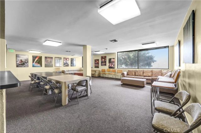 1900 Vine Street 212, Los Angeles, CA 90068