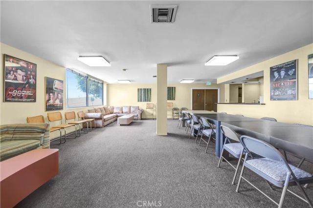 1900 Vine Street 212, Los Angeles, CA 90068