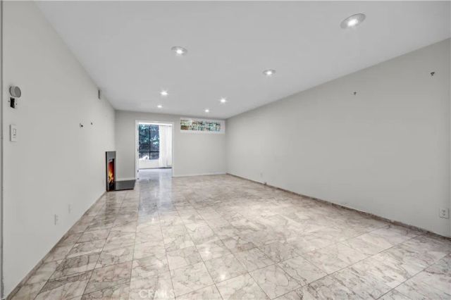 1900 Vine Street 212, Los Angeles, CA 90068