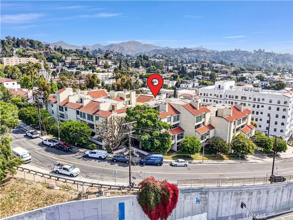1900 Vine Street 212, Los Angeles, CA 90068