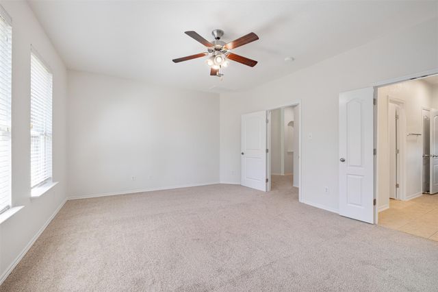 300 Blossom Valley STRM, Buda, TX 78610