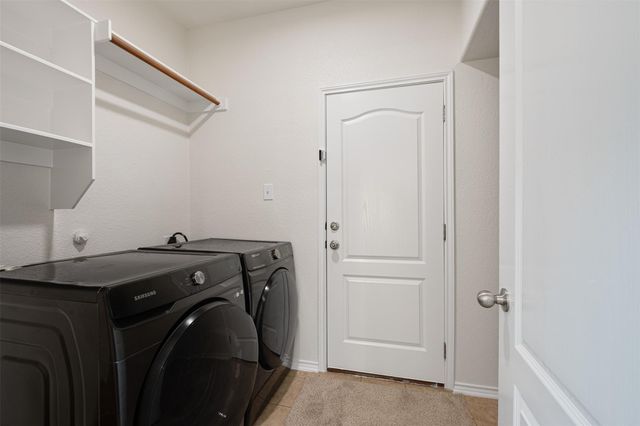 300 Blossom Valley STRM, Buda, TX 78610