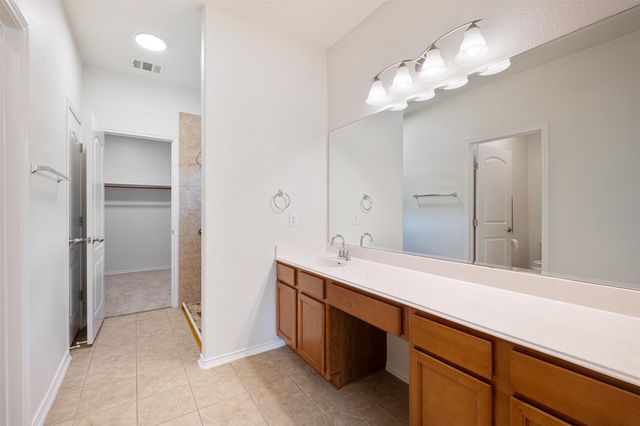 300 Blossom Valley STRM, Buda, TX 78610