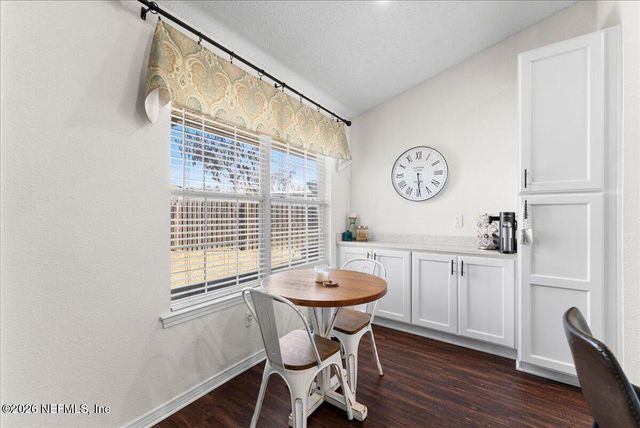 10377 SHELBY CREEK Road N, Jacksonville, FL 32221