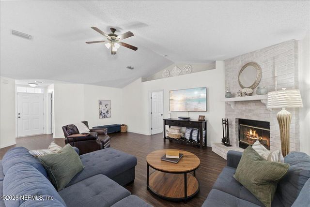 10377 SHELBY CREEK Road N, Jacksonville, FL 32221