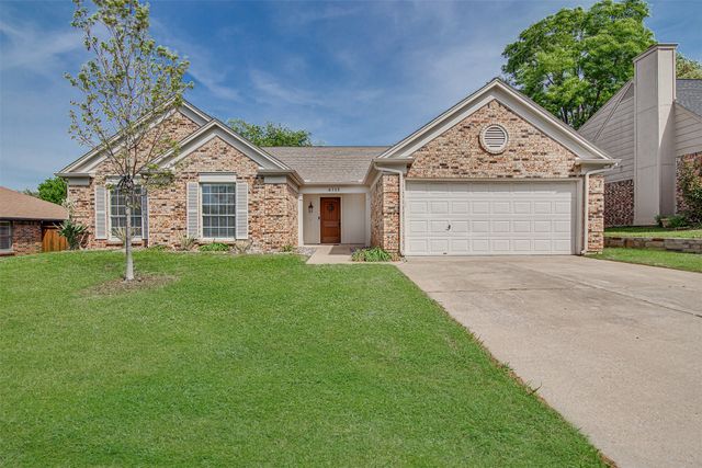 6713 Inwood Drive, North Richland Hills, TX 76182