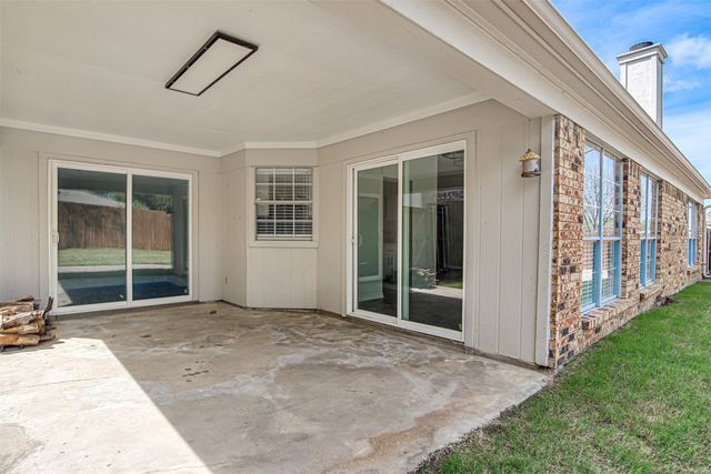 6713 Inwood Drive, North Richland Hills, TX 76182