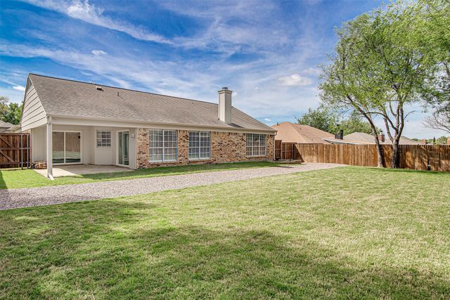 6713 Inwood Drive, North Richland Hills, TX 76182