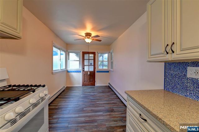 39 Sunset, Pequannock Township, NJ 07444