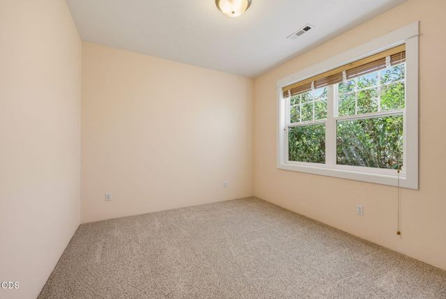 3832 Sherwood Park Drive, Medford, OR 97504