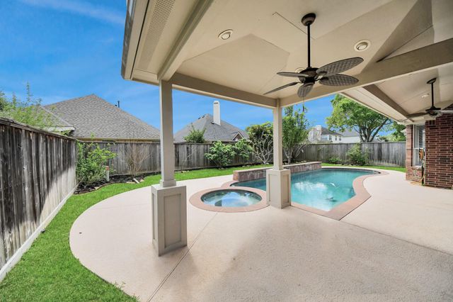 1611 Barton Creek Trail, Katy, TX 77450