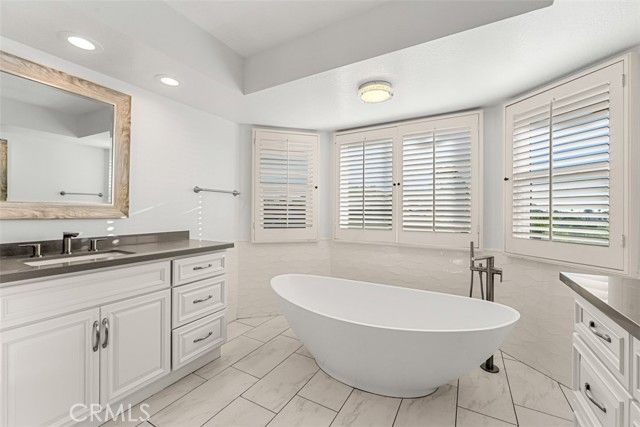 22971 Tiagua, Mission Viejo, CA 92692