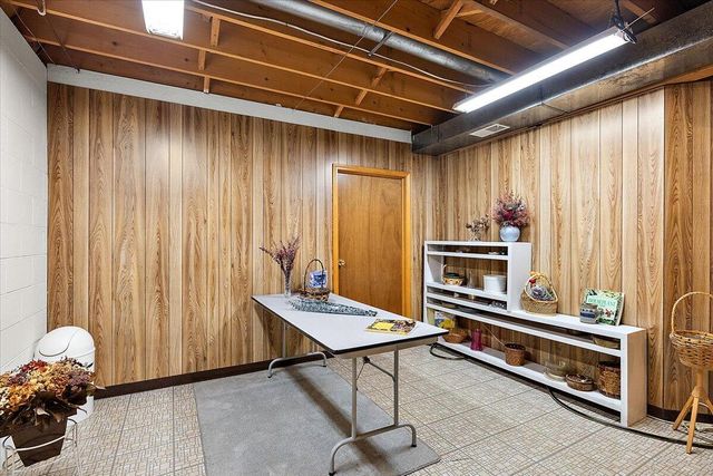 1111 W Clark Road, Ypsilanti City, MI 48198