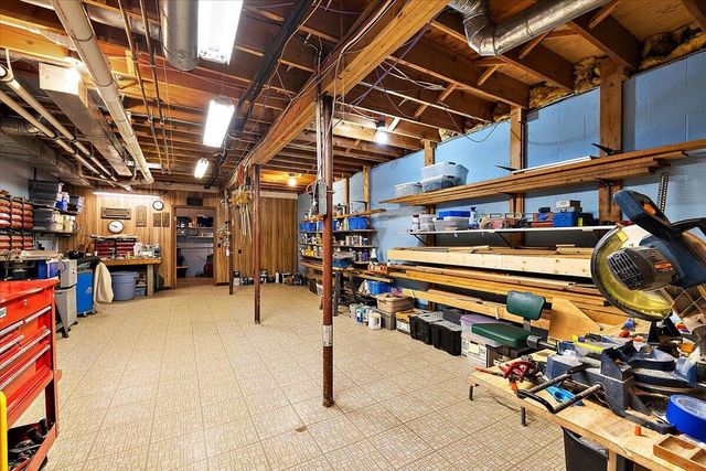1111 W Clark Road, Ypsilanti City, MI 48198