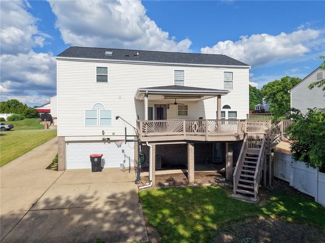 219 Waterford Dr, Mckees Rocks, PA 15136