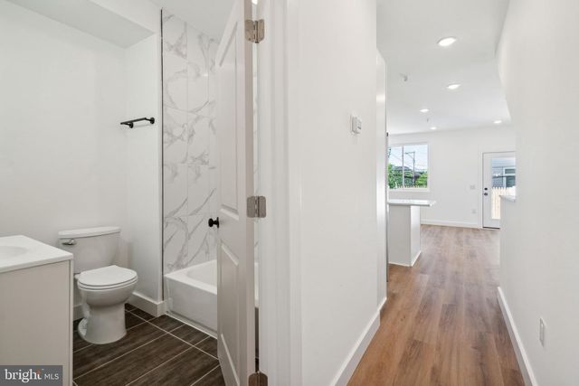 922 W SUSQUEHANNA AVE, Philadelphia, PA 19122
