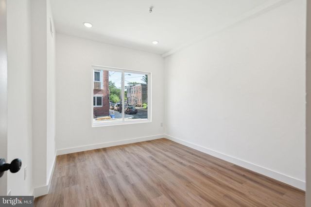 922 W SUSQUEHANNA AVE, Philadelphia, PA 19122