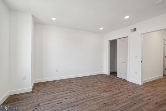 922 W SUSQUEHANNA AVE, Philadelphia, PA 19122