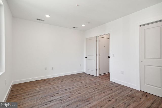 922 W SUSQUEHANNA AVE, Philadelphia, PA 19122