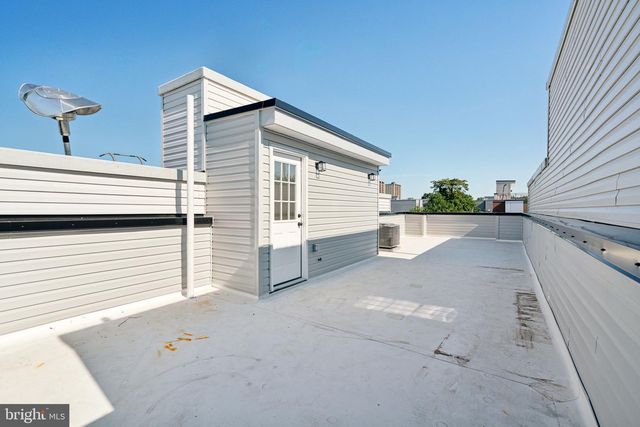 922 W SUSQUEHANNA AVE, Philadelphia, PA 19122