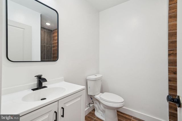 922 W SUSQUEHANNA AVE, Philadelphia, PA 19122