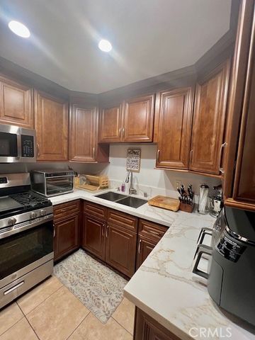 812 Inglewood, Inglewood, CA 90302