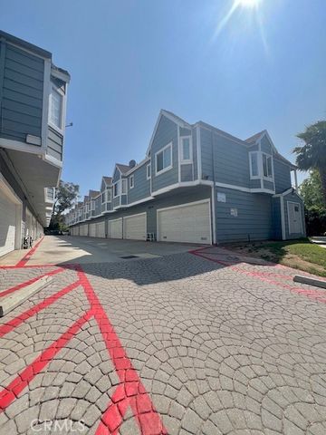 812 Inglewood, Inglewood, CA 90302