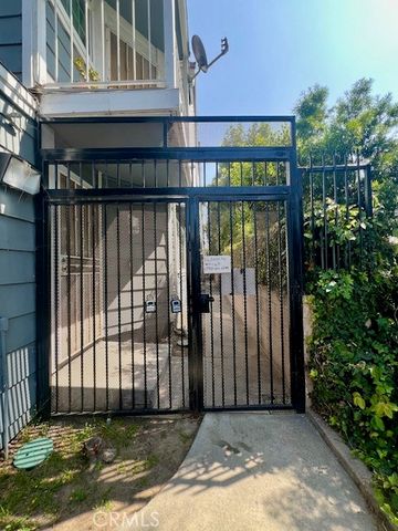 812 Inglewood, Inglewood, CA 90302