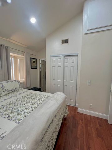 812 Inglewood, Inglewood, CA 90302