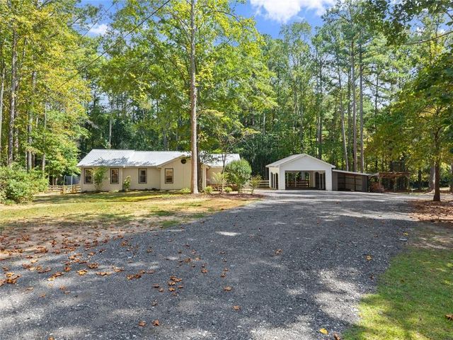 1240 Kelly Bridge Road, Dawsonville, GA 30534