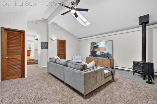 2323 Solano Drive, Wolverine Lake Village, MI 48390