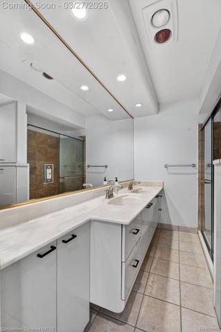 2323 Solano Drive, Wolverine Lake Village, MI 48390