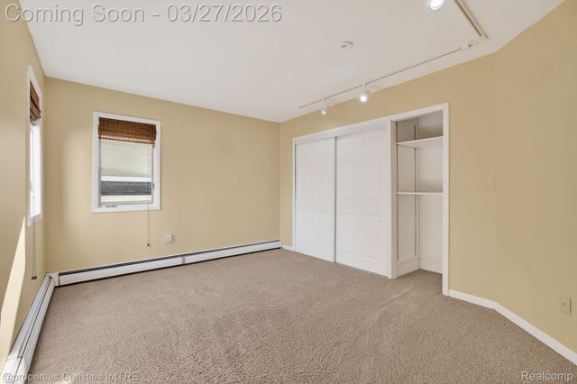 2323 Solano Drive, Wolverine Lake Village, MI 48390