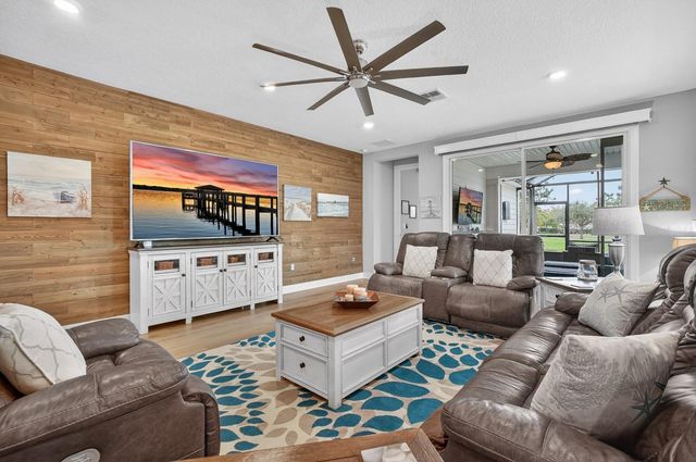 94 ALMOND POINT, St Augustine, FL 32095