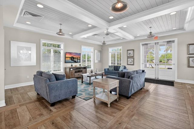 94 ALMOND POINT, St Augustine, FL 32095