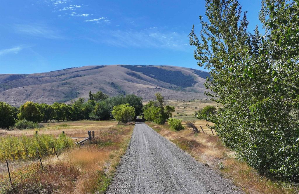 1200 S Lands Creek Road, Albion, ID 83311 photo 6