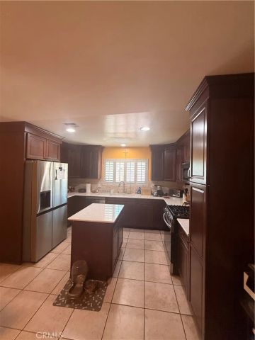 1013 E Calora, Covina, CA 91724