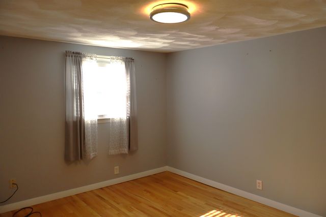 56 Arbutus Lane, Manchester, NH 03109