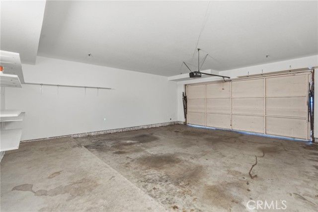 14075 Lemoli, Hawthorne, CA 90250