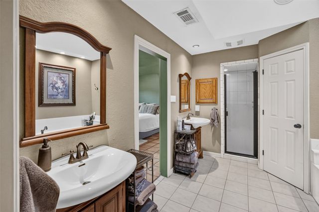 31 Rancho Drive N, Fort Worth, TX 76244