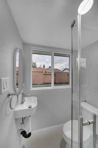 1800 Duncan Dr, Tracy, CA 95376