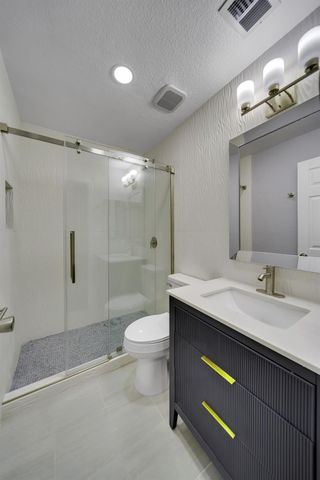 1800 Duncan Dr, Tracy, CA 95376